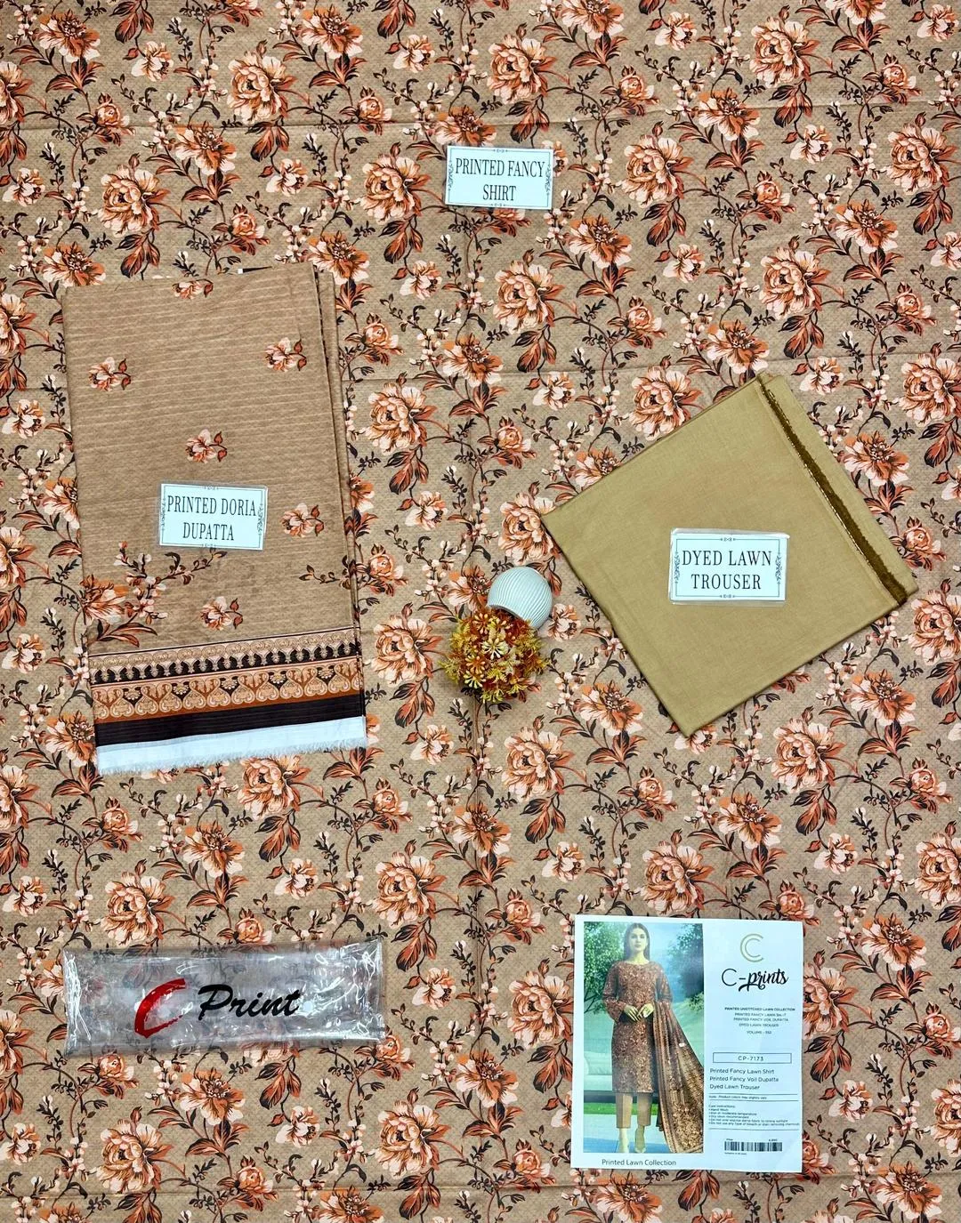 Pink printed lawn suit unstitched collection Pakistan